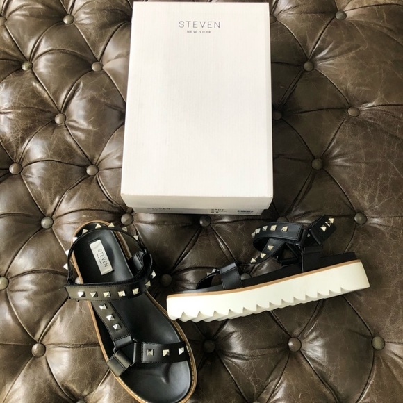 New Steven New York Womens Cady Studded Platform Sandals Black Size 9.5 straps - Picture 2 of 10